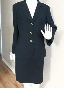 Beautiful John Meyer of Norwich Skirt Set